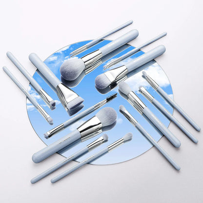 Set De Brochas Jade Series De 15 Piezas Baby Blue